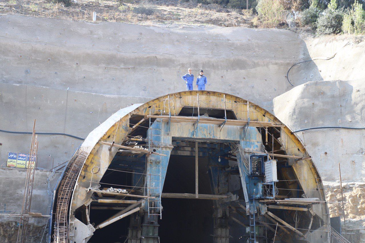 آزاد راه قزوین-رشت