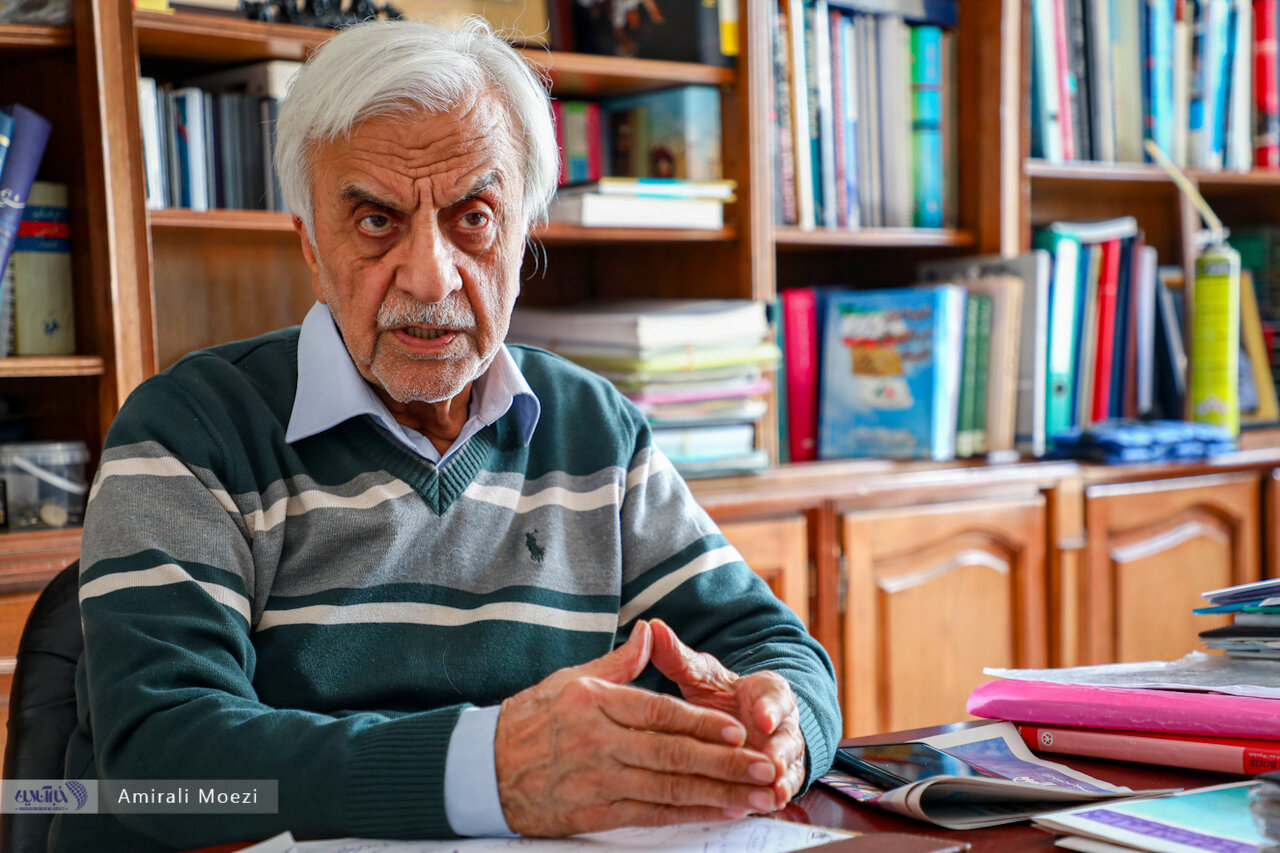 مصطفی هاشمی‌طبا