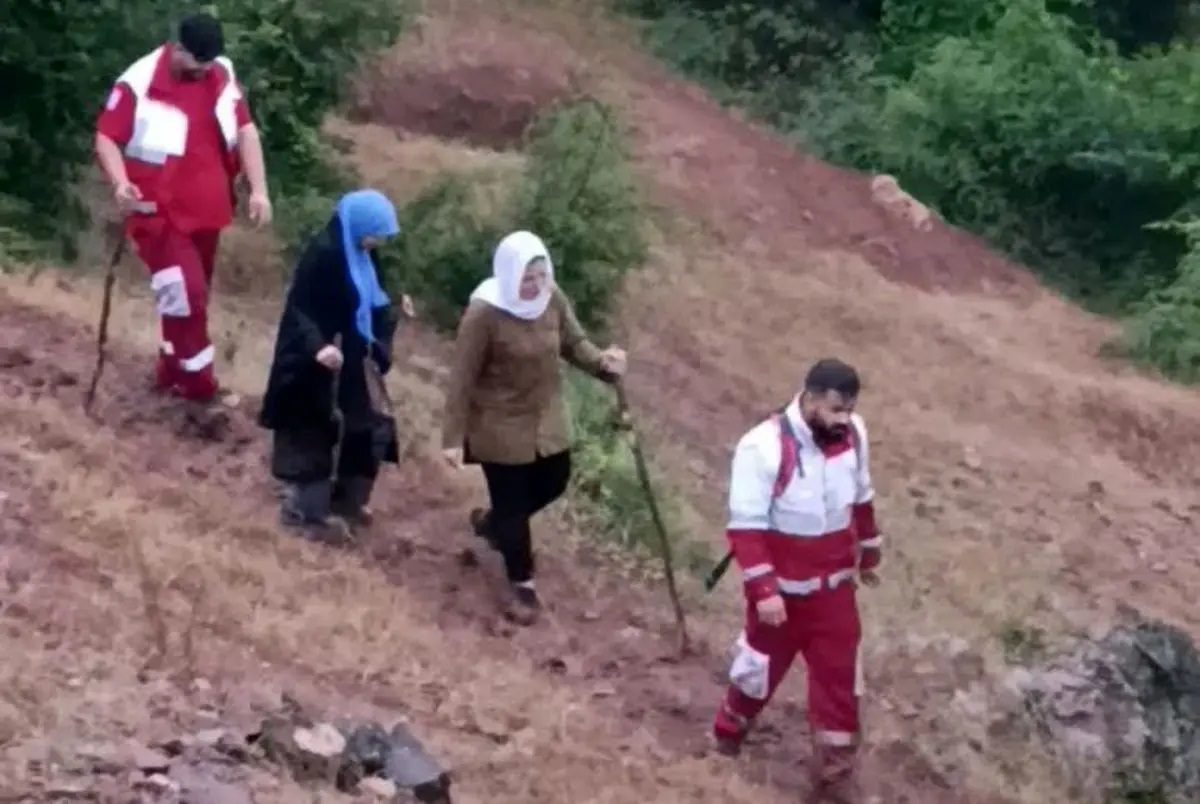 ۲ بانوی گمشده غار رشی در شهرستان رودبار