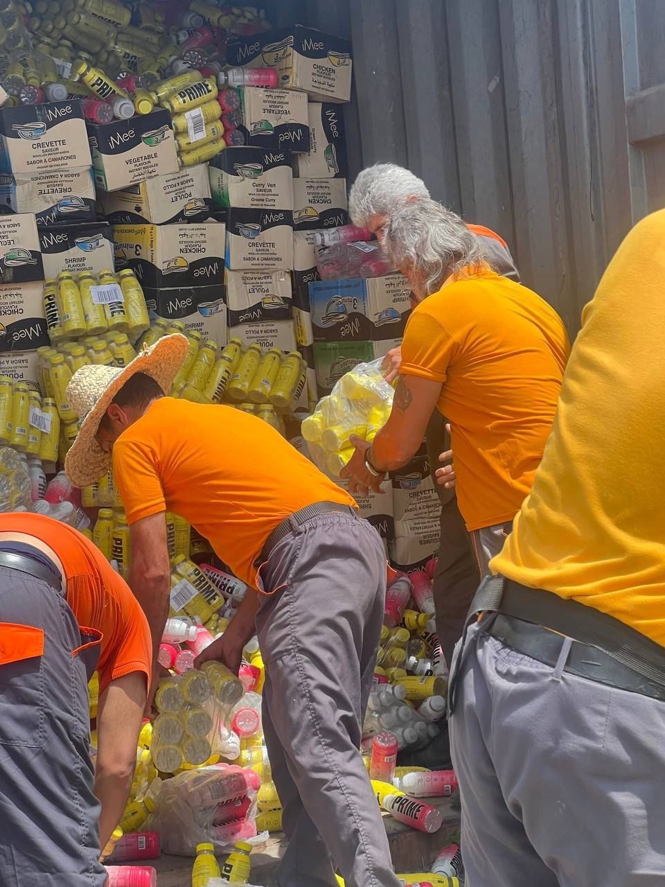 امحاء ۱۰ تن کالای فاسد در منطقه آزاد انزلی