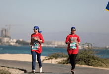 دویدن زنان در مسابقه دو فضای باز؛ تصویری نمادین از محدودیت‌ها و چالش‌های ورزش زنان پس از حواشی ماراتن کیش