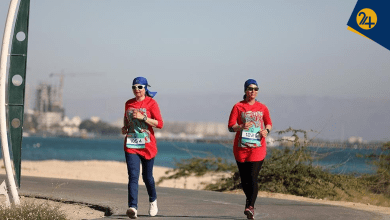 دویدن زنان در مسابقه دو فضای باز؛ تصویری نمادین از محدودیت‌ها و چالش‌های ورزش زنان پس از حواشی ماراتن کیش