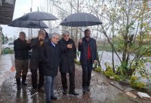 اسماعیل میرغضنفری فرماندار رشت در حال بازدید میدانی از شهر پیربازار