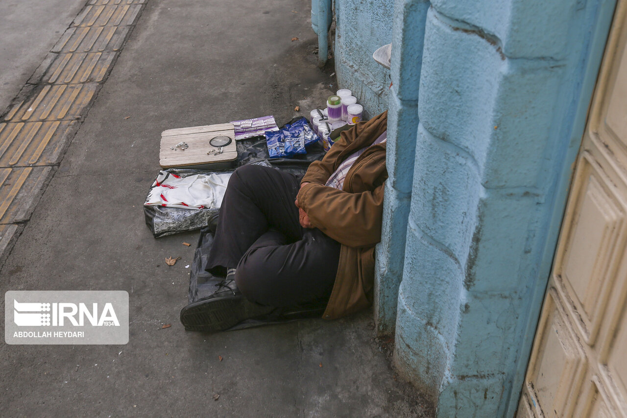 سال آینده اوضاع معیشتی مردم بَدتر می‌شود