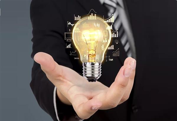 اجرای سه پیشنهاد برتر کارکنان شرکت برق منطقهای گیلان در راستای صرفهجویی، تحول دیجیتال و افزایش پایداری شبکه برق