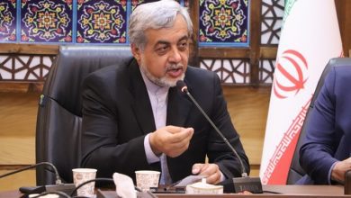 عکس اسماعیل میرغضنفری فرماندار شهرستان رشت در مراسم تجلیل از فعالان روابط عمومی شهرداری و شورای اسلامی شهر رشت