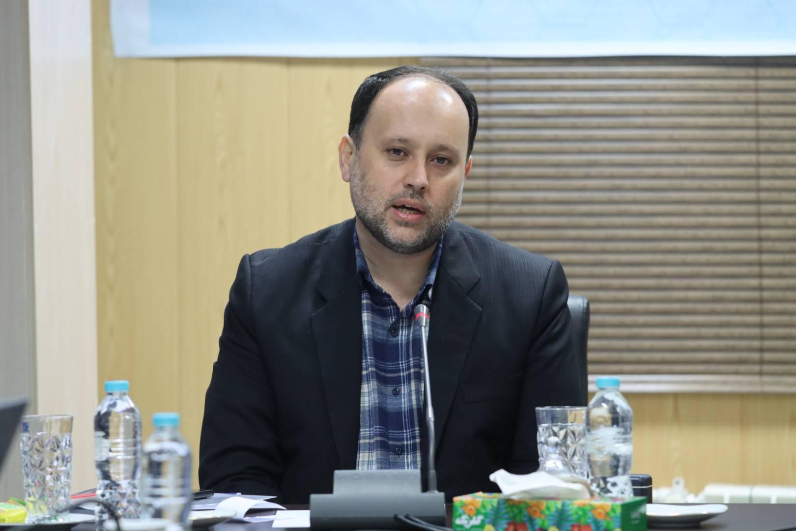 امیر حسنزاد مدیرکل ثبت احوال گیلان در نشست اعلام آمار وقایع حیاتی استان