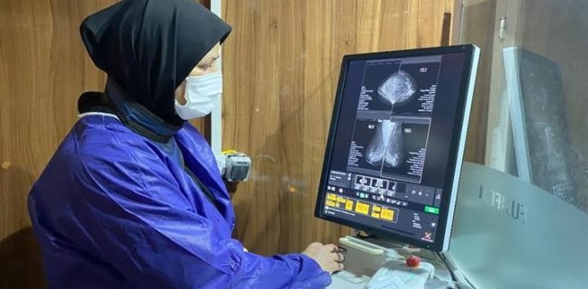 غربالگری هدفمند سرطان پستان و روده بزرگ در هفته ملی مبارزه با سرطان