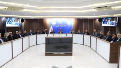 هادی حق‌شناس استاندار گیلان در جلسه بررسی مشکلات بازار سوخته رشت