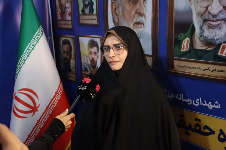 نرگس دستیار مدیرکل آموزش و پرورش استان گیلان در نشست خبری واکنش به انتقادات و حاشیه های مدیریتی
