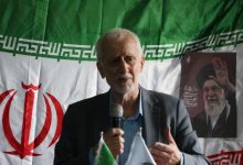 سخنرانی حسن ایزدی دبیر اجرایی خانه کارگر گیلان در همایش روز جهانی کارگر در خانه کارگر رشت - تاکید بر بحران درمان جامعه کارگری
