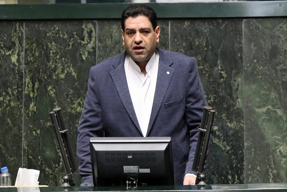 احمد بیگدلی عضو کمیسیون اجتماعی مجلس شورای اسلامی درباره افزایش حقوق کارگران، گرانی، نظارت بر بازار و حذف ارز ترجیحی