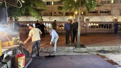 بازدید شبانه شهردار رشت از عملیات آسفالت خیابان منظریه
